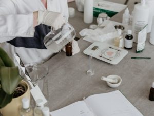 Produzione cosmetica, produzione di prodotti cosmetici